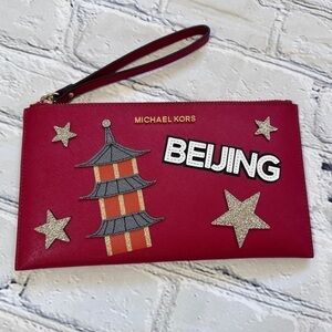 NWT Michael Kors  Illustrations Beijing City Zip Jet Set Clutch in Red